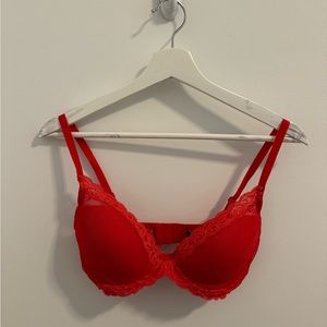 Natori feathers bra size 34D new without tags red